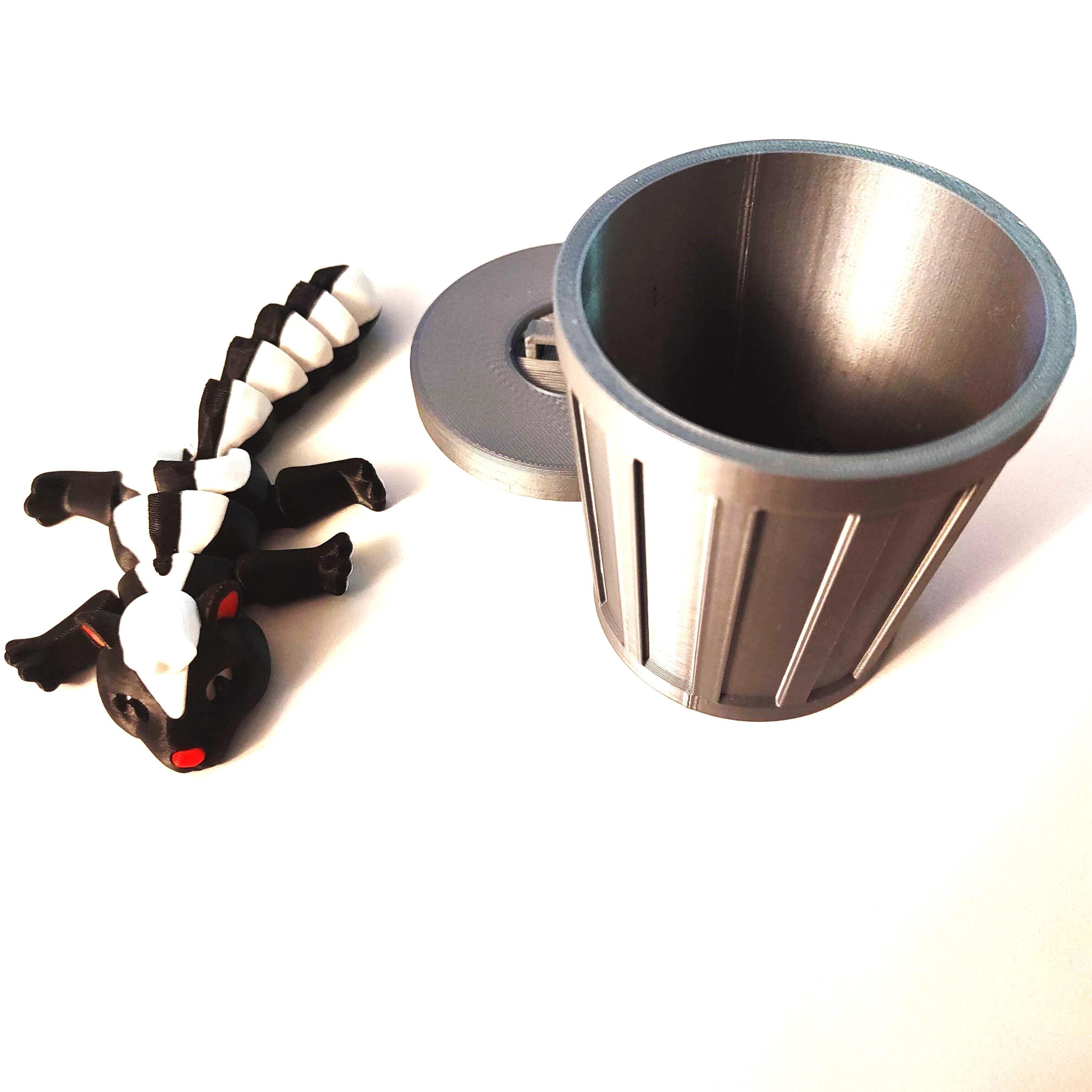 Adorable Skunk - Articulating Collectible Toy for Fidgeting, Perfect Unique Gift for Skunk Lovers!